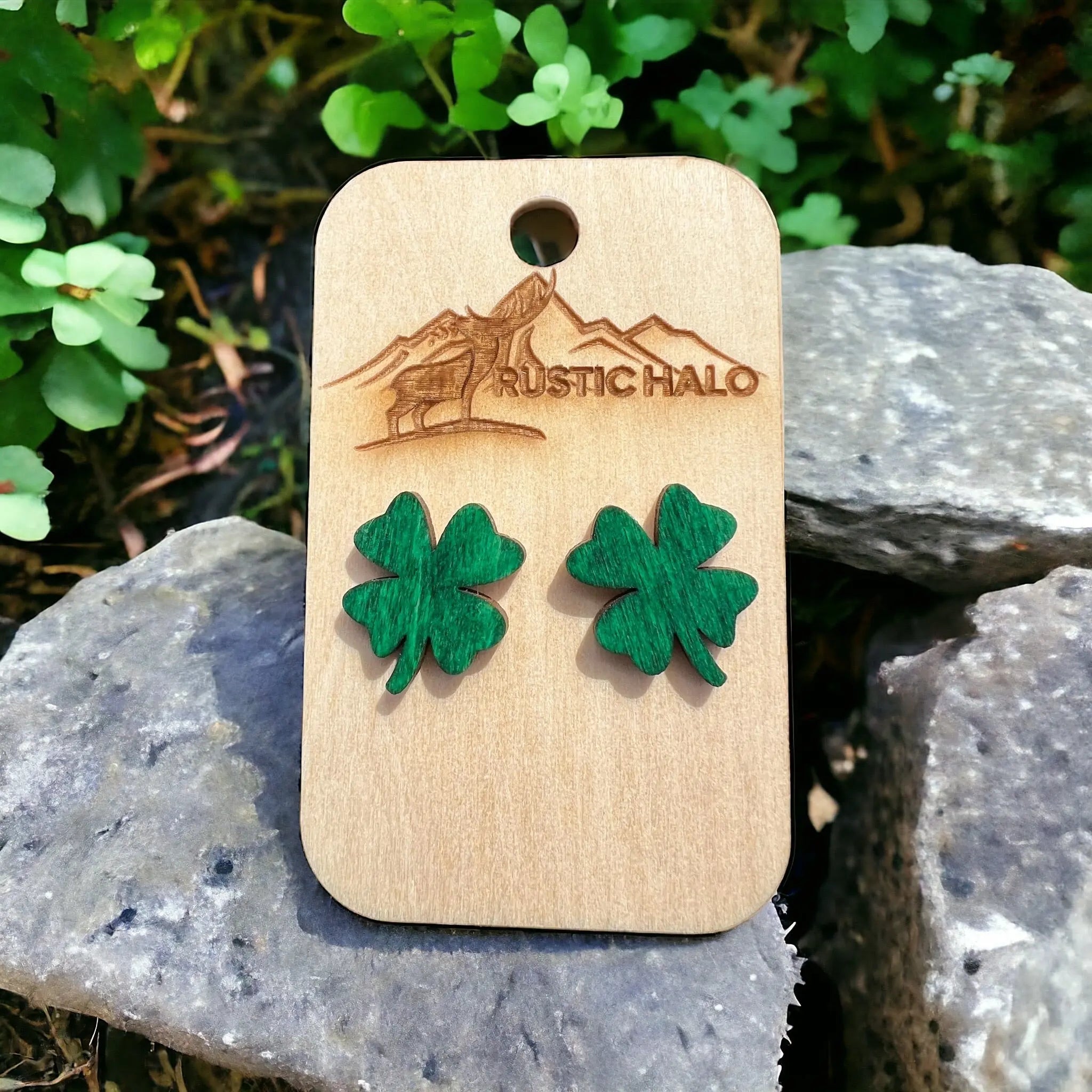 Stud Earrings Rustic Halo