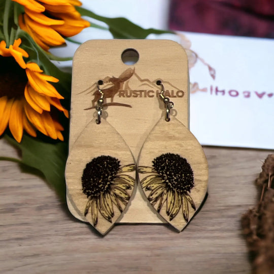 Portrait of a Sunflower - Rustic Halo