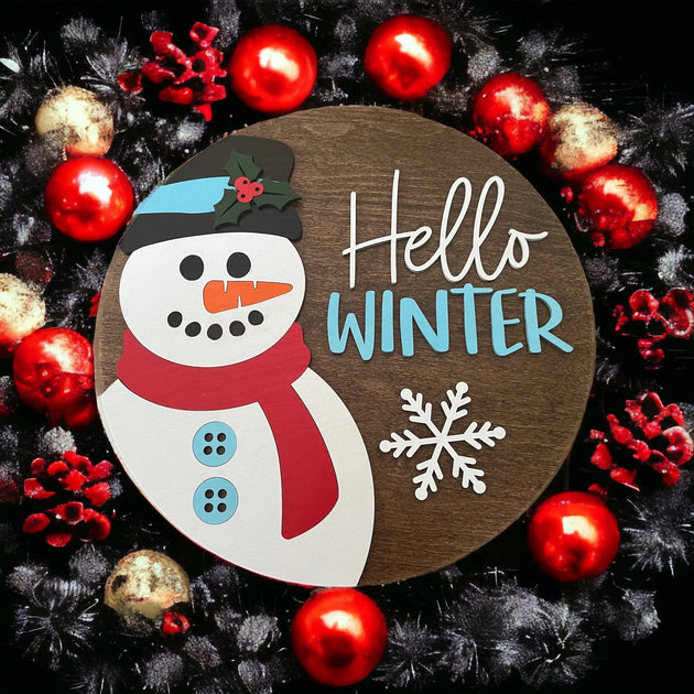 Hello Winter Round Door Hanger - Rustic Halo