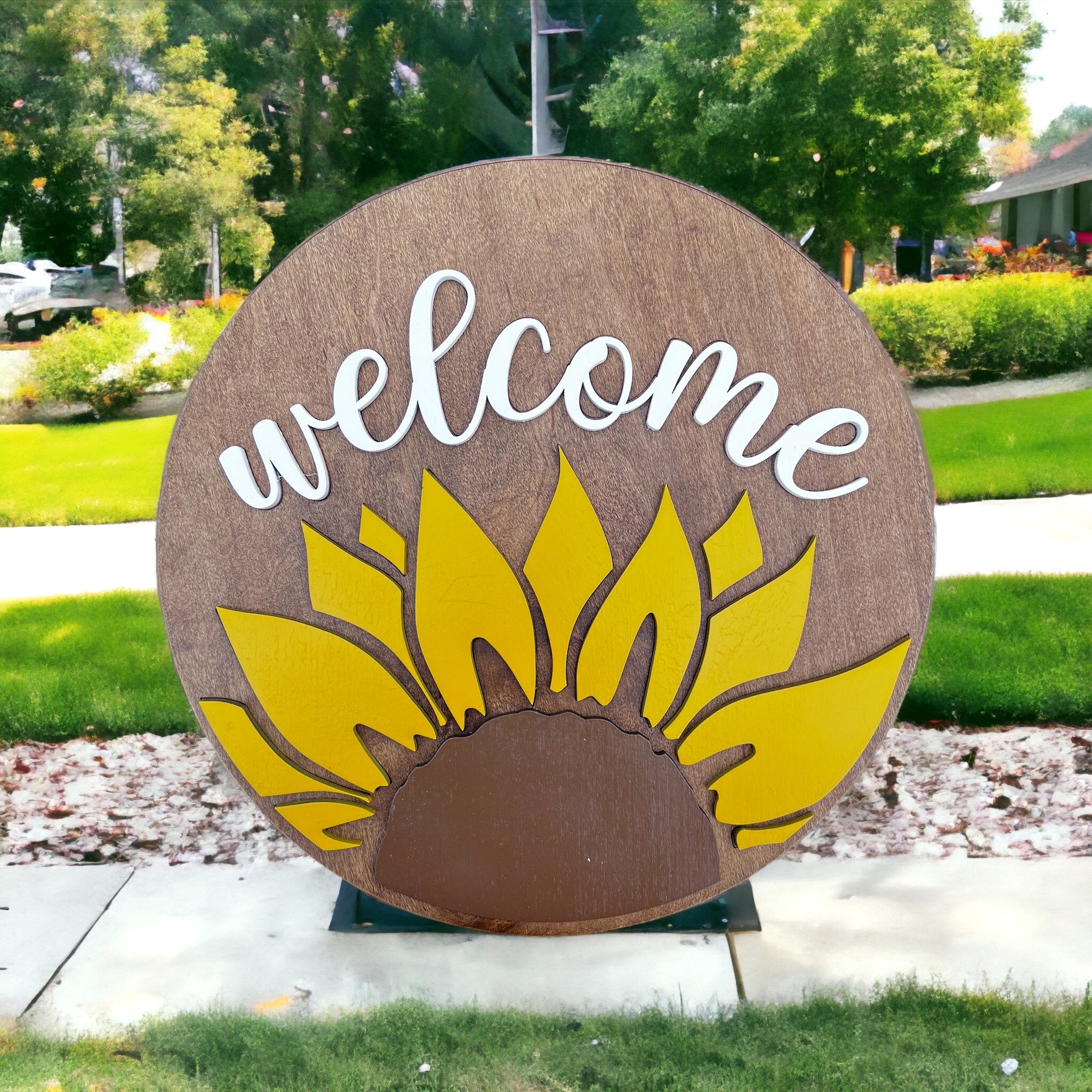 Sunflower Round Welcome Sign 14in