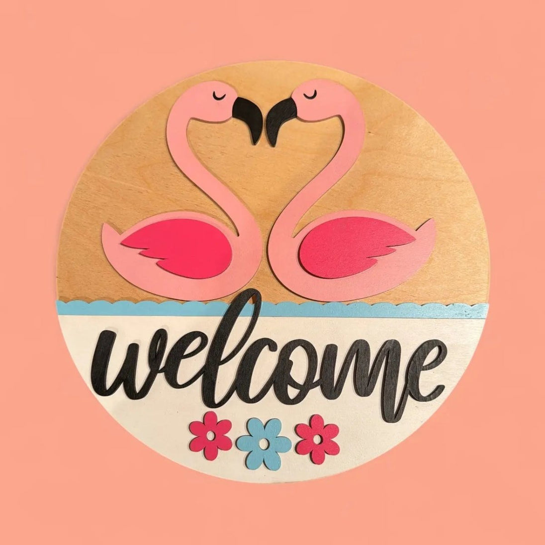 Flamingo Love Welcome Rustic Halo