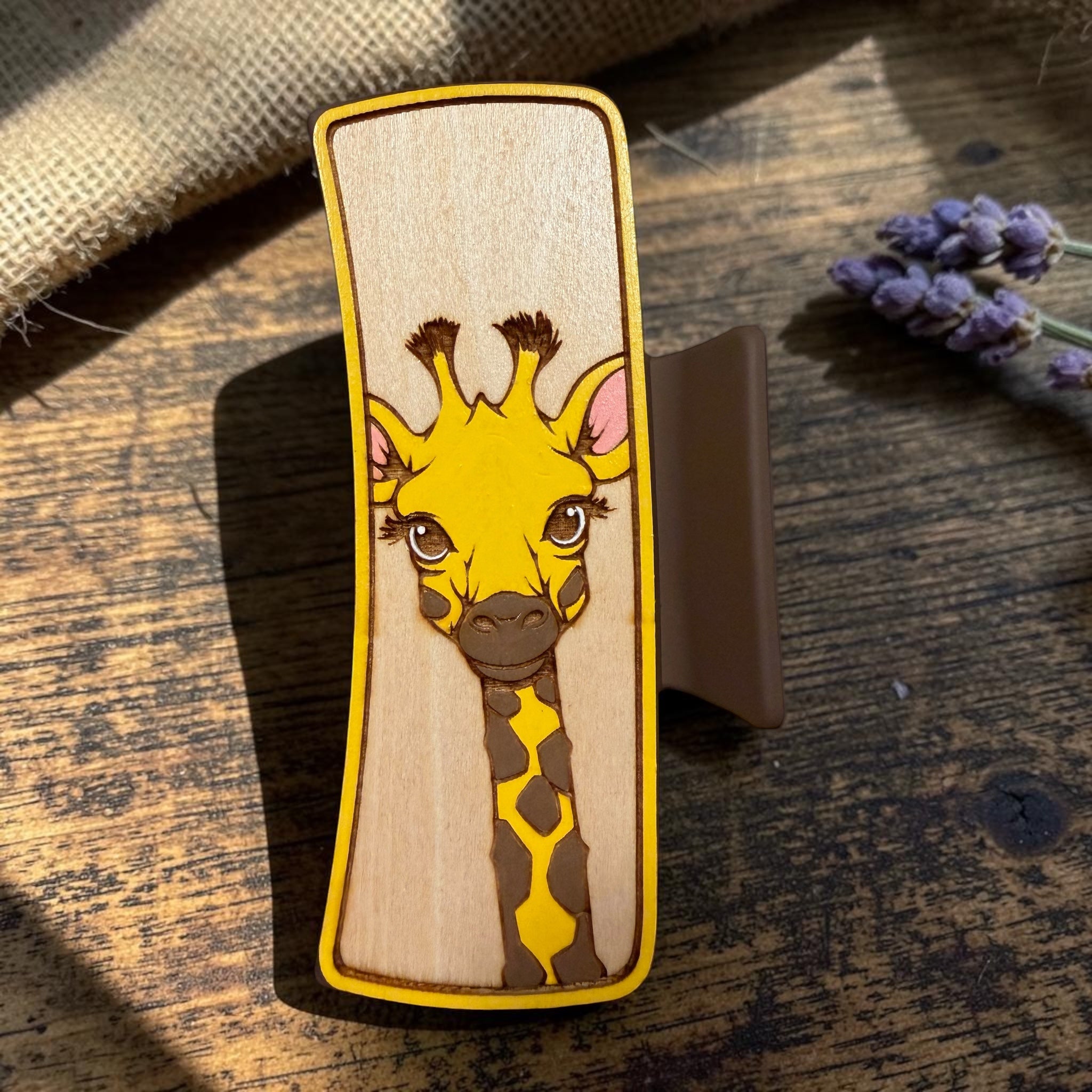 Giraffe Kisses Hair Claw