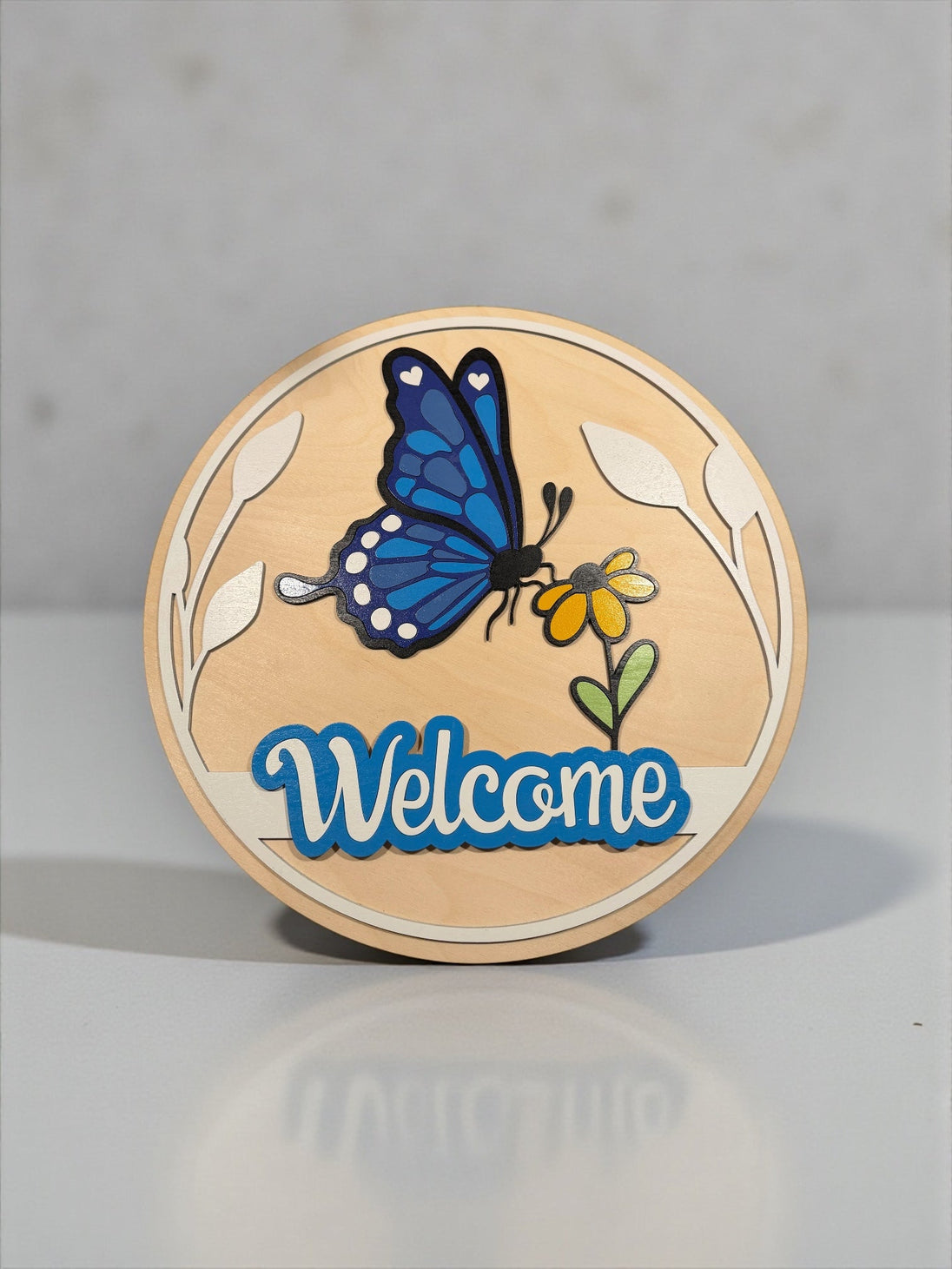 Butterfly Daisy Welcome Sign - Rustic Halo