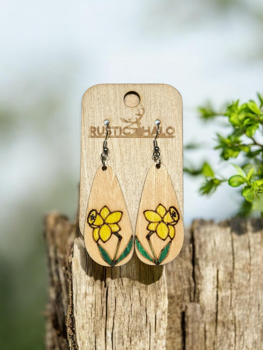 Daffodil Dangle Earrings - Rustic Halo