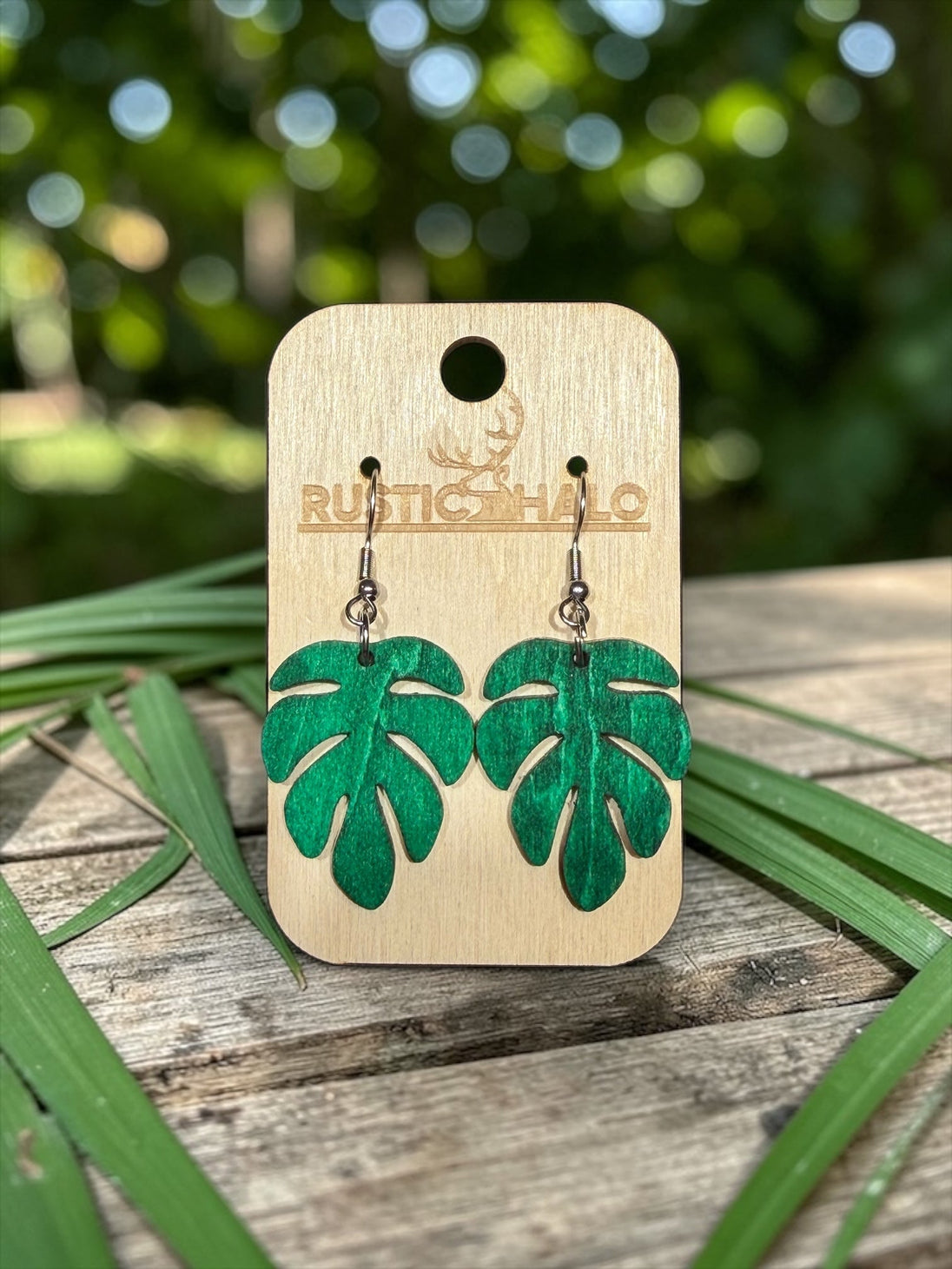 Monstera Dangle Earrings - Rustic Halo